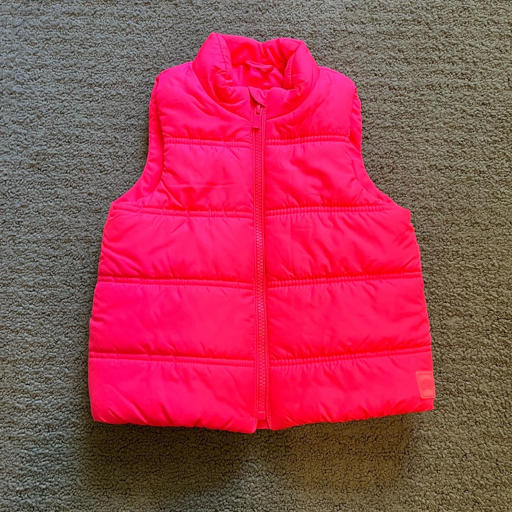 Baby GAP bright pink puffer vest, 3t